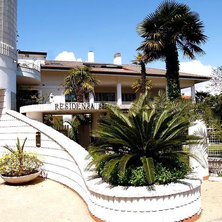Appartamento Residenza ZACCOLO Lignano Sabbiadoro Esterno foto
