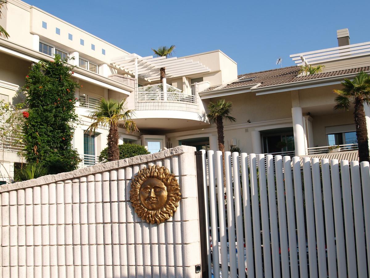 Appartamento Residenza ZACCOLO Lignano Sabbiadoro Esterno foto